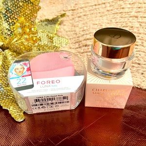 ❤️FOREO Face Cleanser Tool Compatible w/ Smartphones iPhone Android ❤️